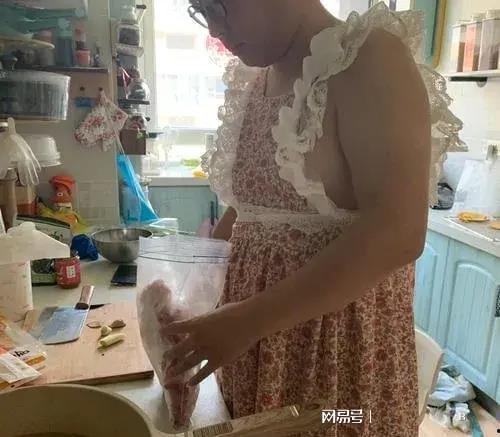 园园妈最新邻居爆料,揭秘园园妈生活点滴 第3张 园园妈最新邻居爆料,揭秘园园妈生活点滴 第3张