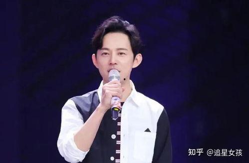 吃瓜爆料何炅是谁啊视频,揭秘何炅背后的故事